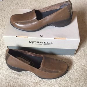 Brand new Merrell loafers